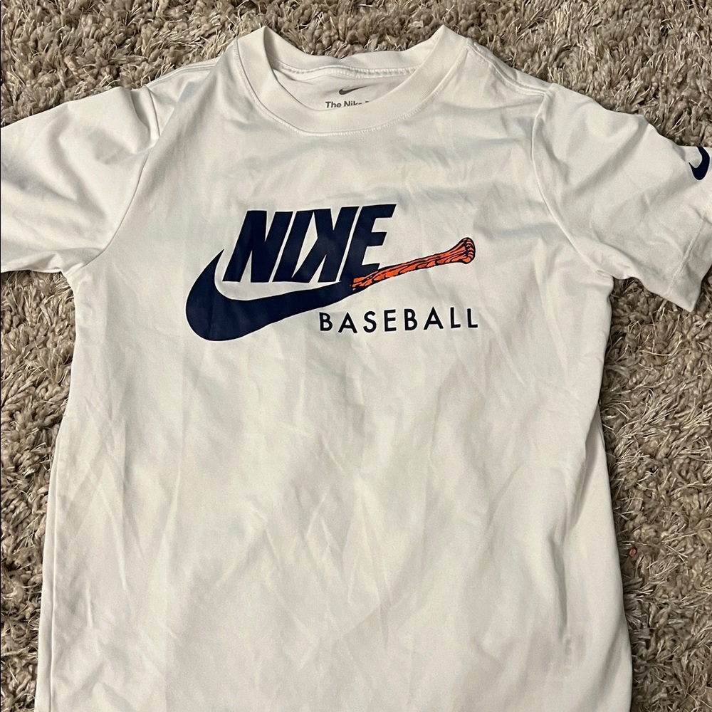 Nike Kids White  Baseball Tee boys size M